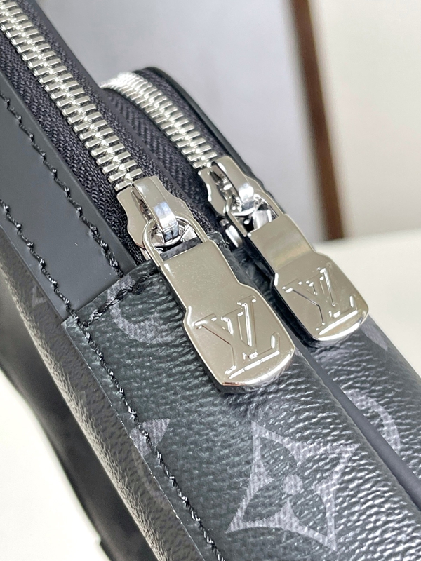 ルイヴィトンバッグ素材ディテール